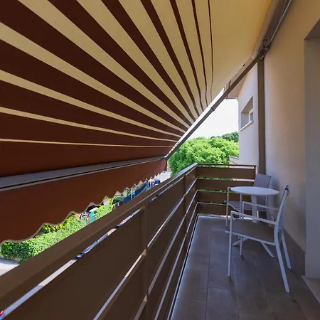 Casa de hóspedes Borgo Roma Luxury & 4*