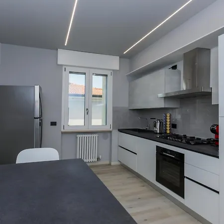 Borgo Roma Luxury & 4*